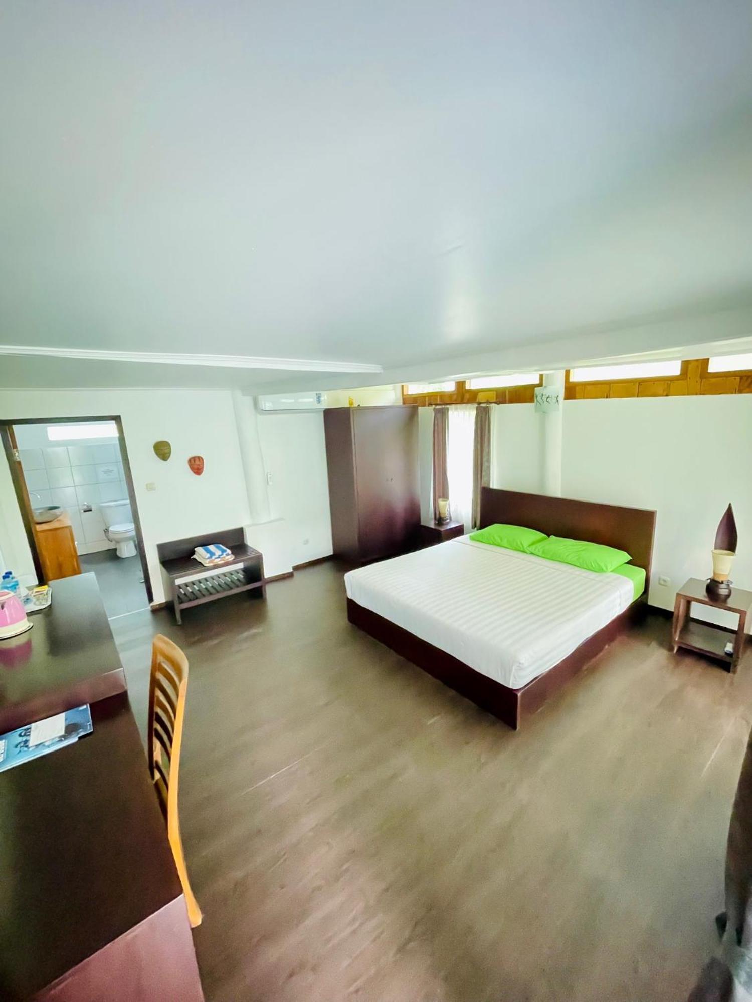 Anggrek Putih Lombok Cooking Class And Homestay Senggigi Exterior photo