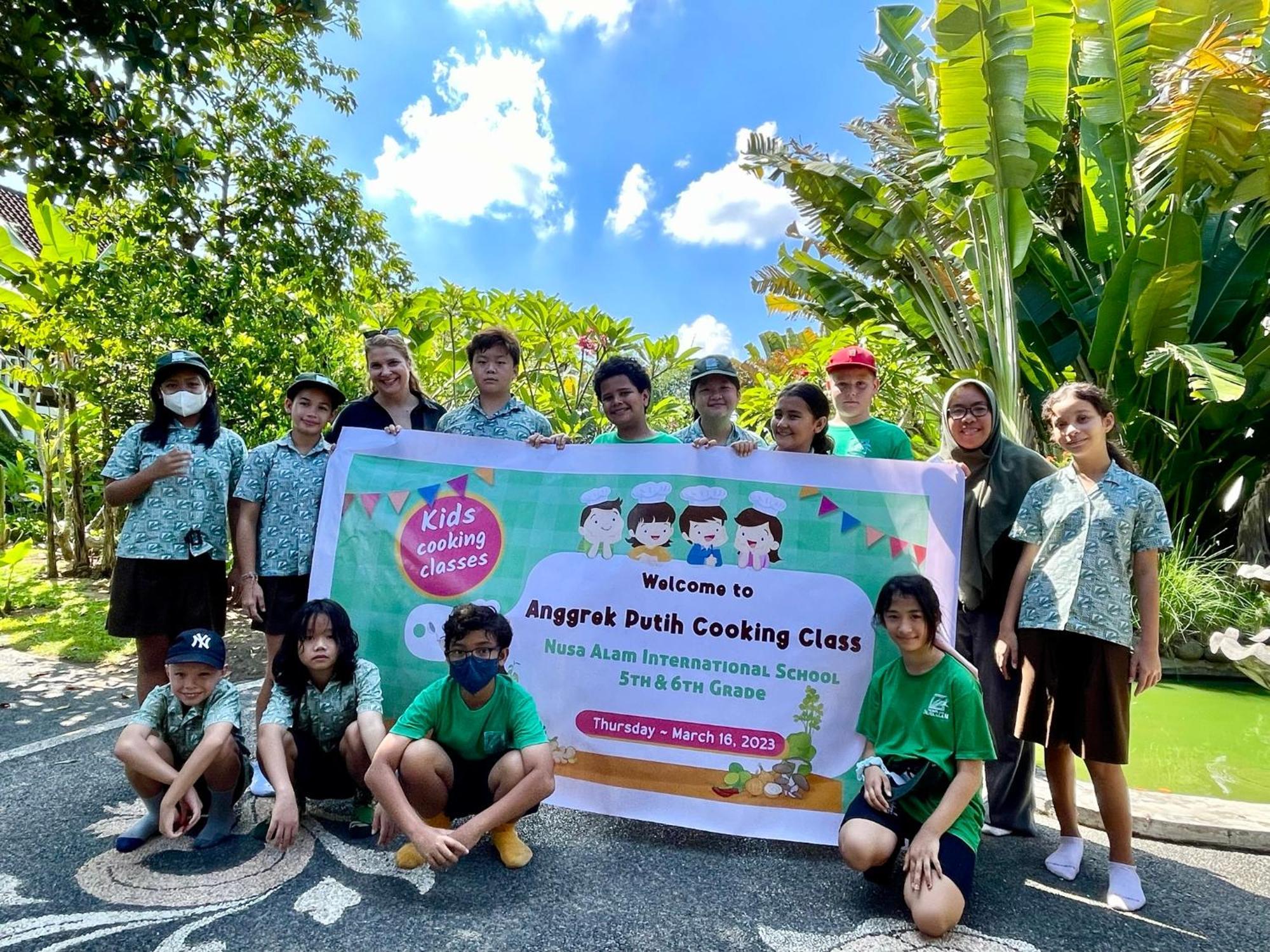 Anggrek Putih Lombok Cooking Class And Homestay Senggigi Exterior photo
